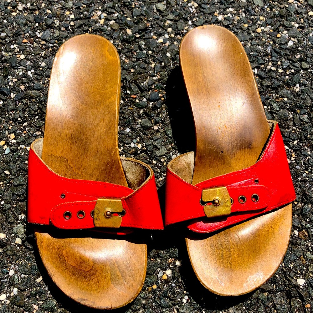 Vintage Scholl’s adjustable wooden slide.